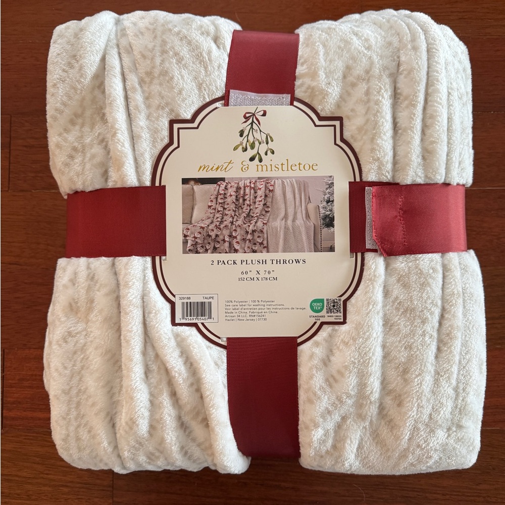 Cream Plush Throw Blanket New